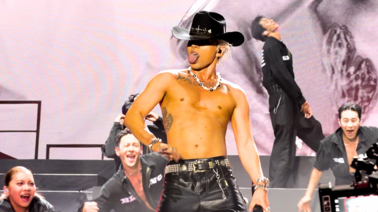 Behind-the-scenes cut of G-DRAGON (BIGBANG)