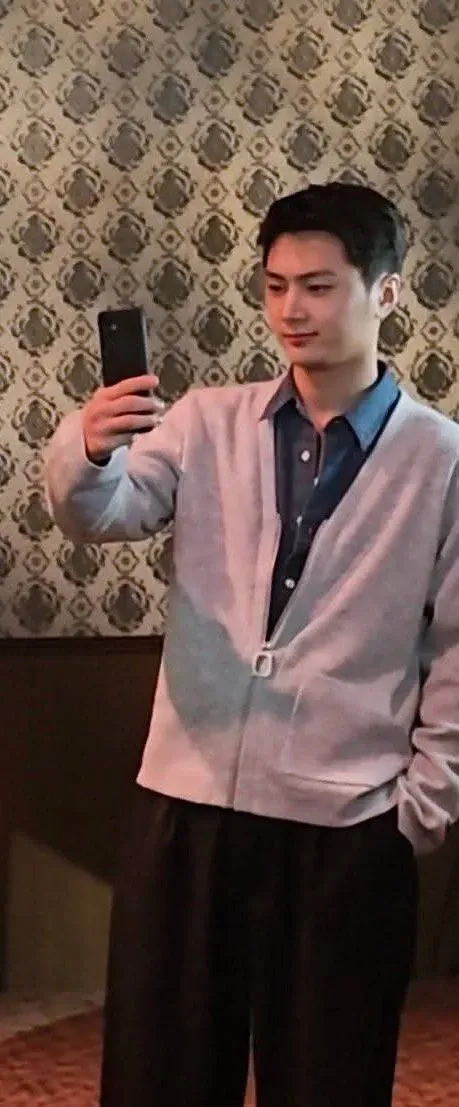 Fandom-recommended wallpaper image of Jay (ENHYPEN)