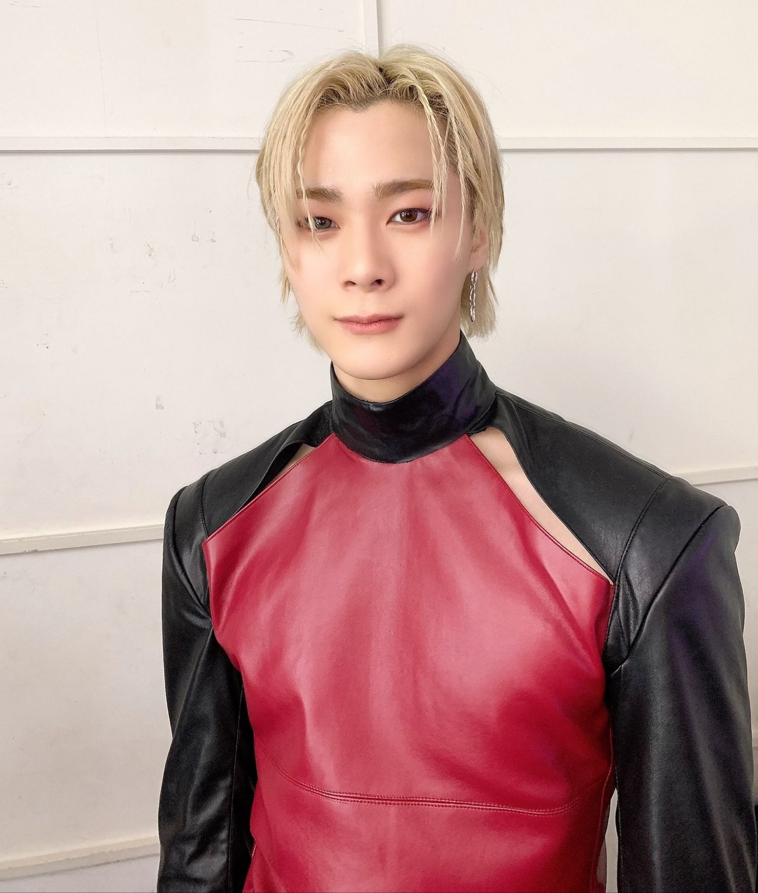 A moment captured by Moonbin (ASTRO)'s fan