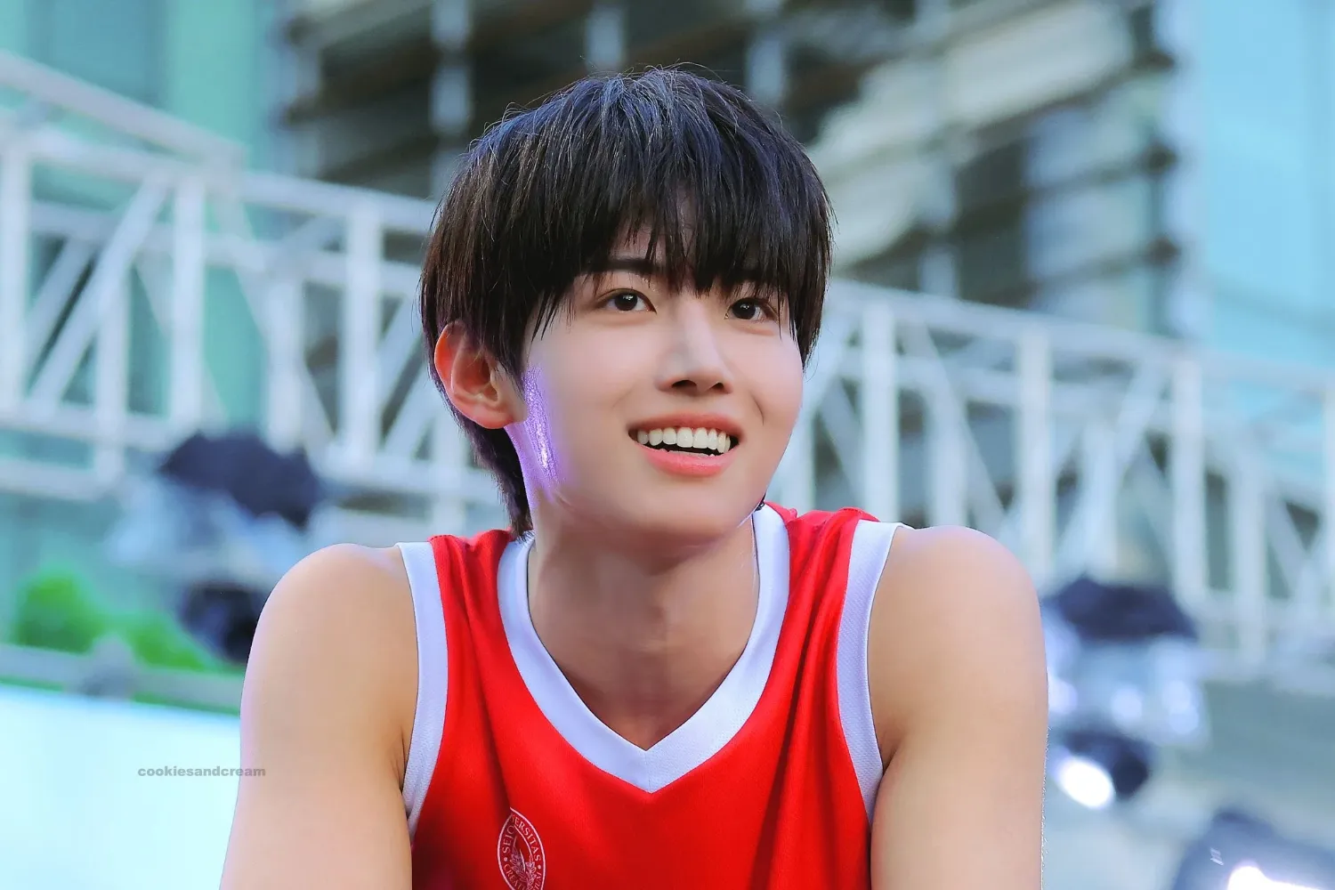 A moment captured by Jang yonghoon (IDID)'s fan