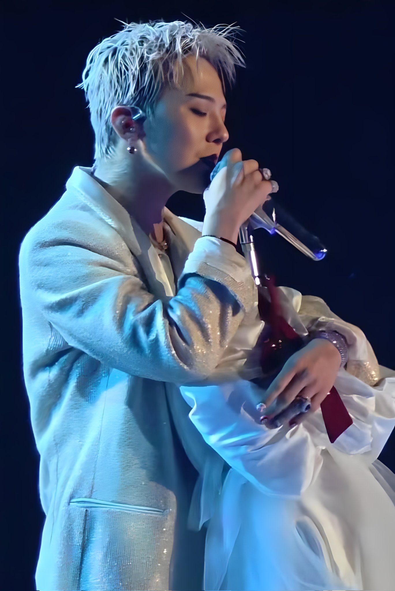 G-DRAGON (빅뱅)의 최신 사진