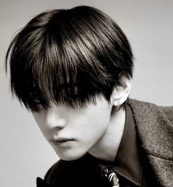 A moment captured by V (BTS)'s fan