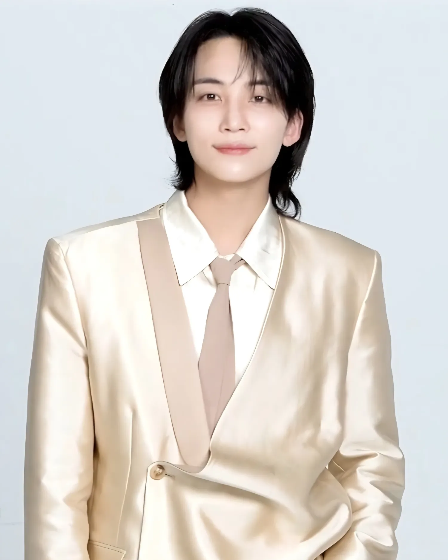 Recent activity shot of Jeonghan (SEVENTEEN)