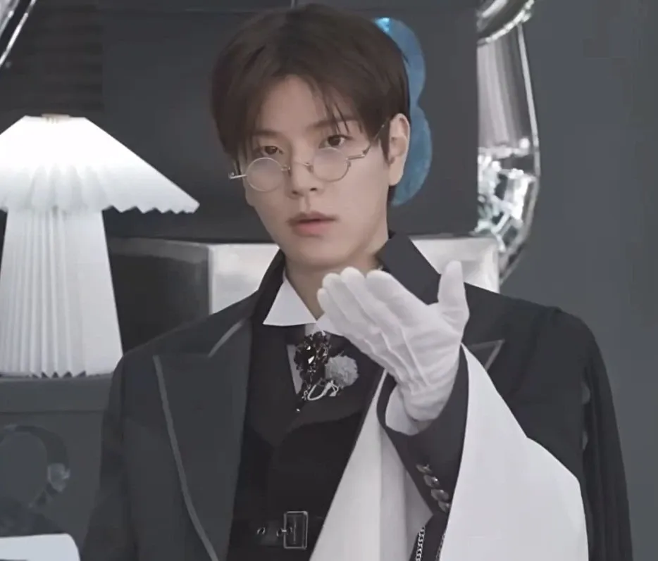 A moment captured by Seungmin (Stray Kids)'s fan