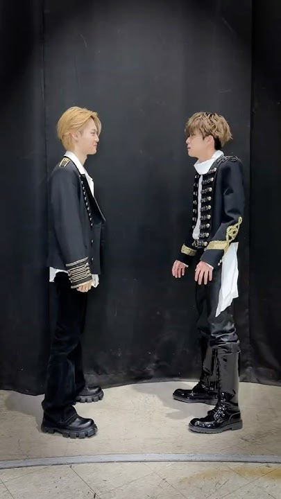 Recent activity shot of Doyoung (TREASURE)