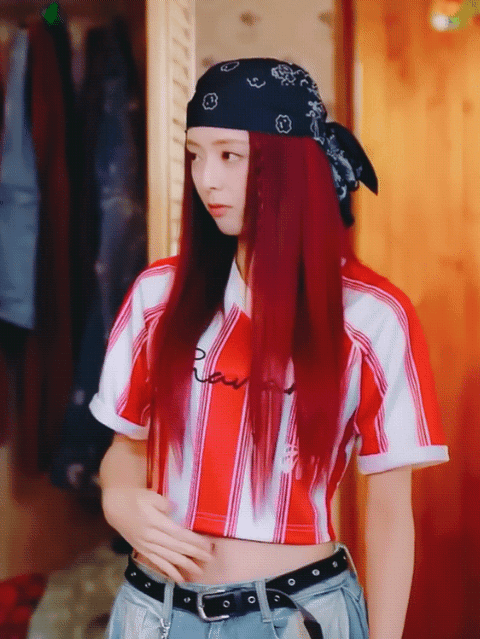 A moment captured by Yuna (ITZY)'s fan