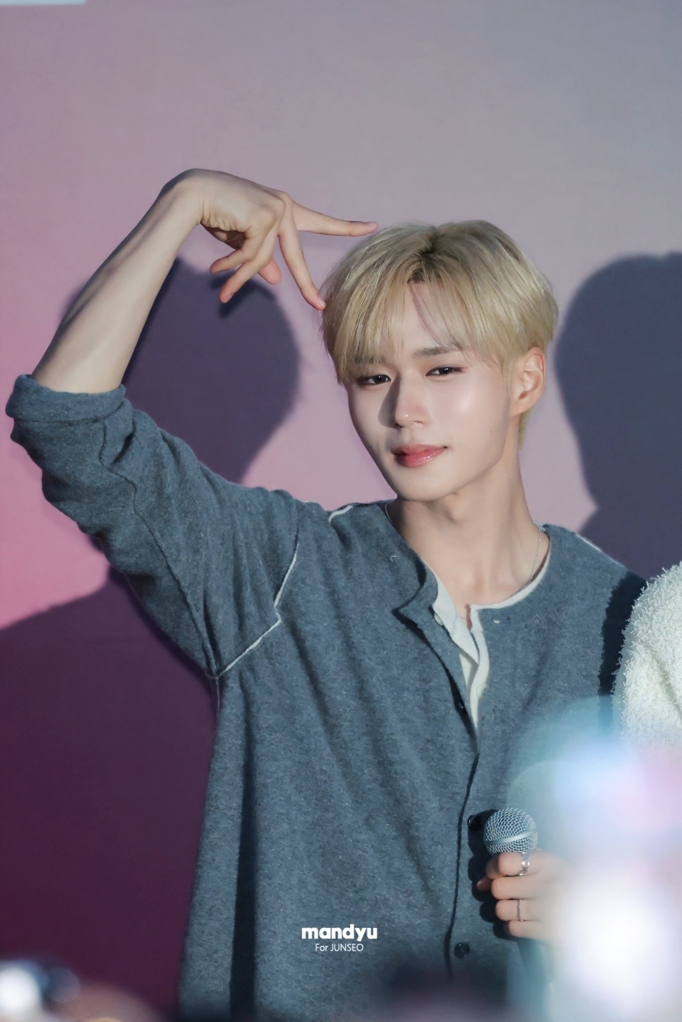 Recent activity shot of Kim Junseo (ALPHA DRIVE ONE)