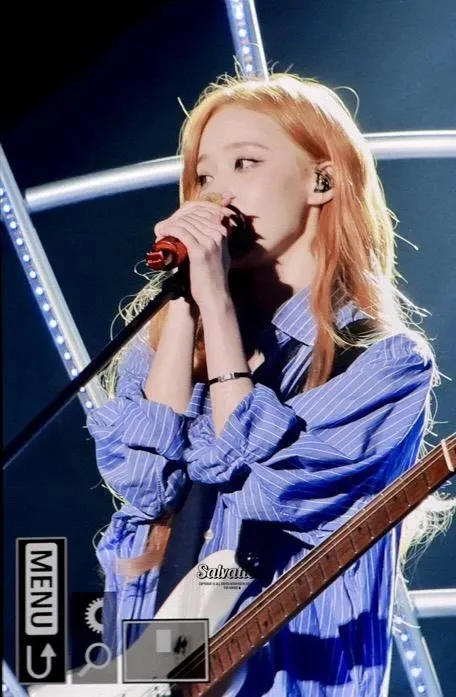 윈터 (에스파) 최근 활동샷