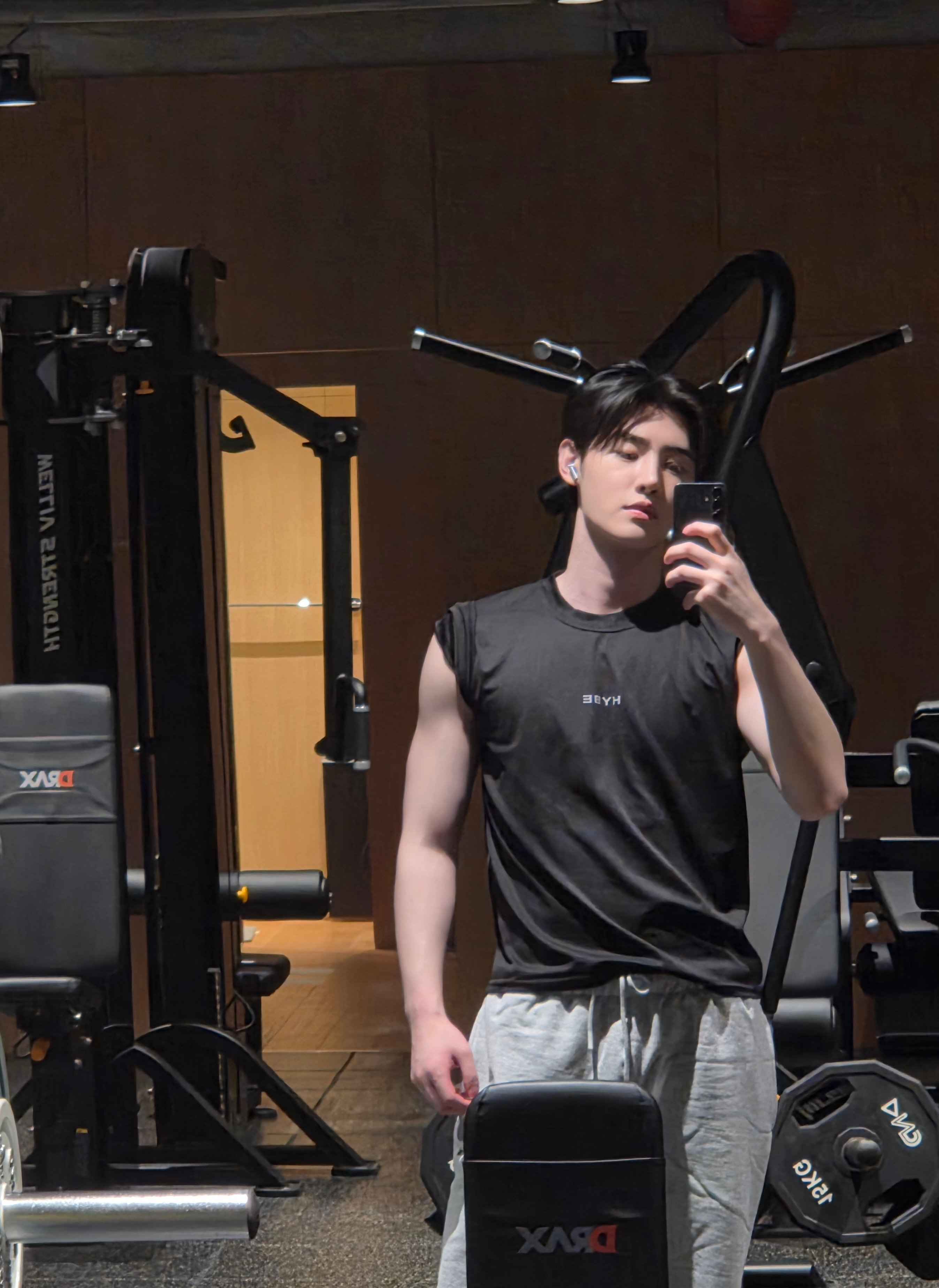 A moment captured by Sunghoon (ENHYPEN)'s fan