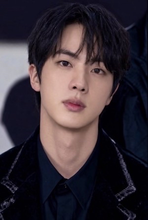 Potret di balik layar Jin (BTS)