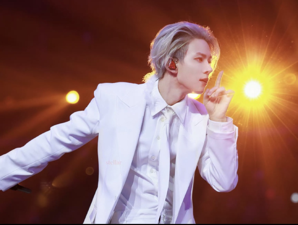 ヒスンの最近の活動写真