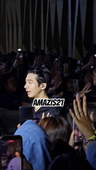 Momen yang diabadikan oleh penggemar MONSTA X