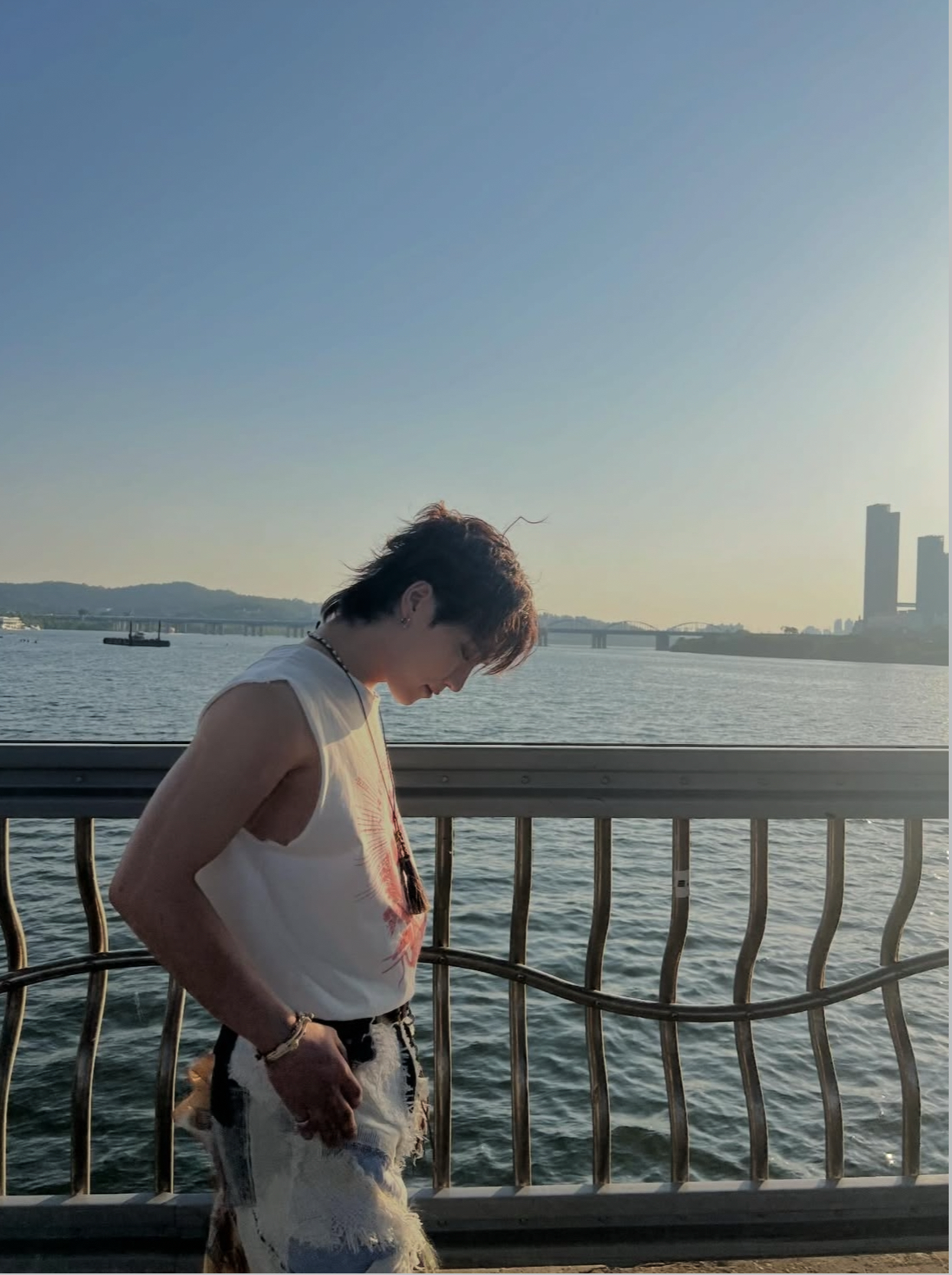 Behind-the-scenes cut of Dino (SEVENTEEN)