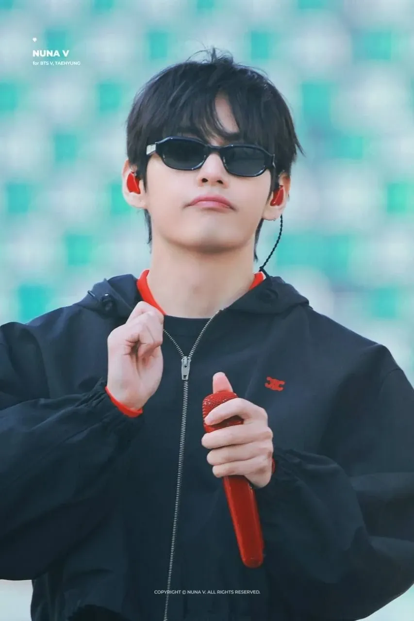 K-POP posts beloved by 뷔 (방탄소년단) fans