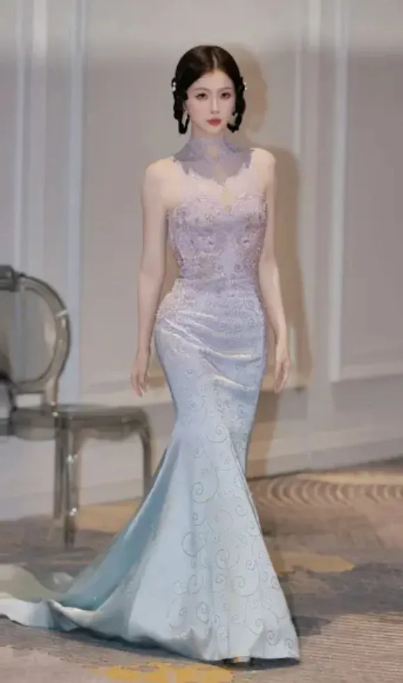 A moment captured by Esther Yu's fan