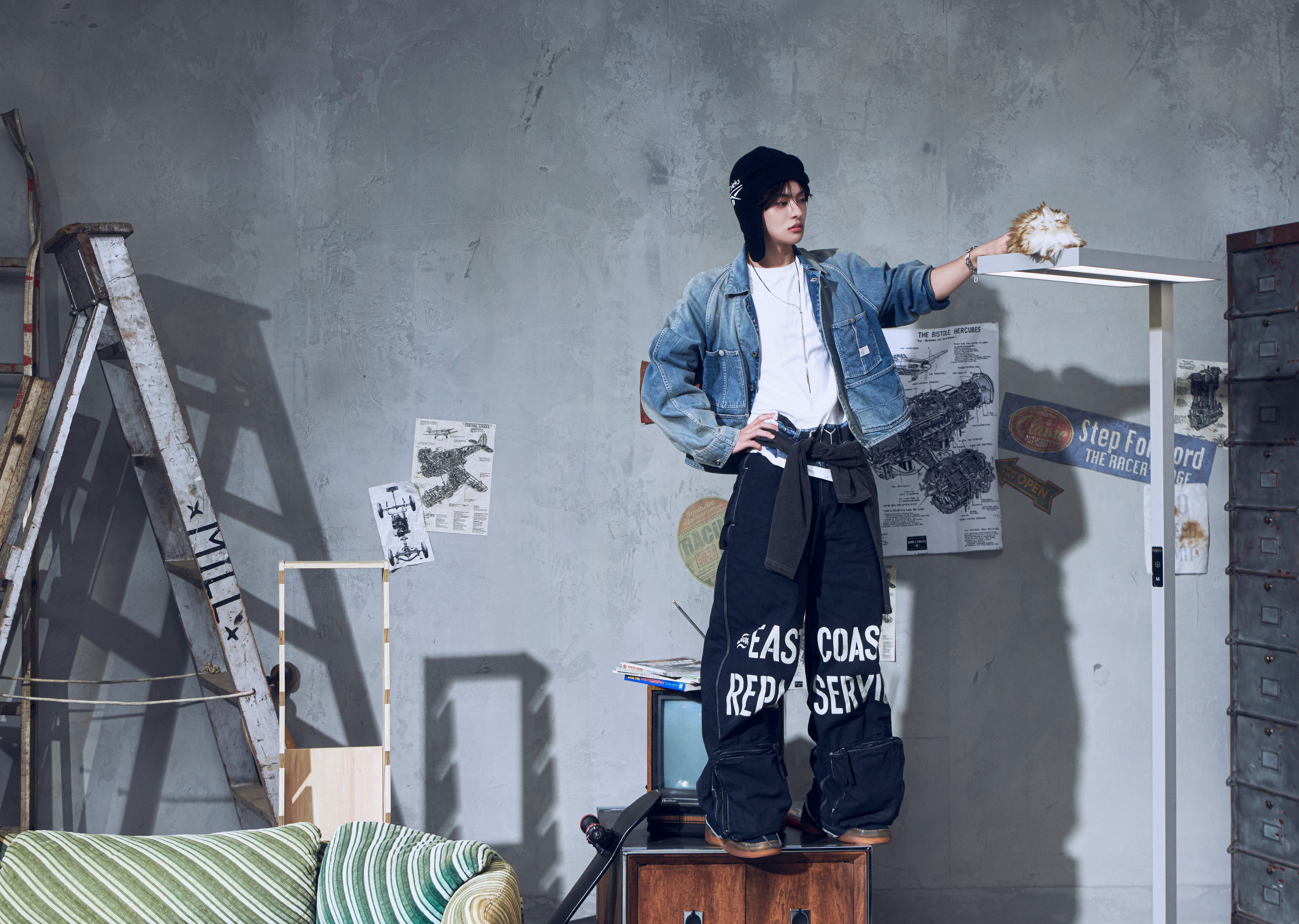 Latest photo of Lee Leo (ALPHA DRIVE ONE)