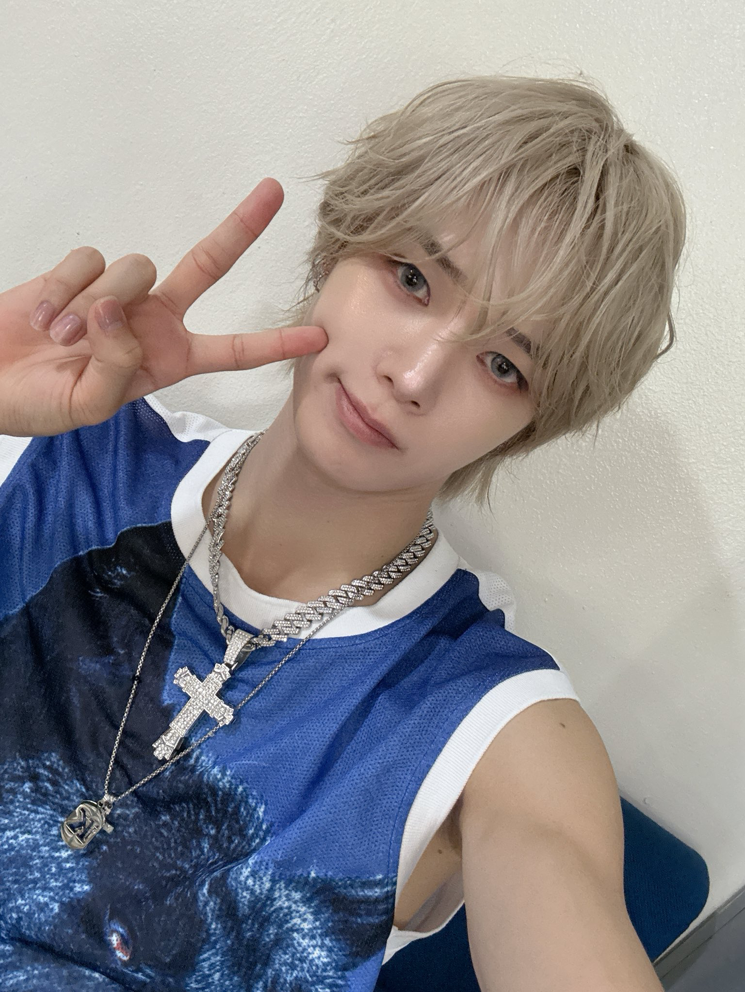 A moment captured by K (&TEAM)'s fan