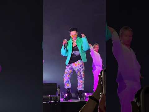 Behind-the-scenes cut of G-DRAGON (BIGBANG)