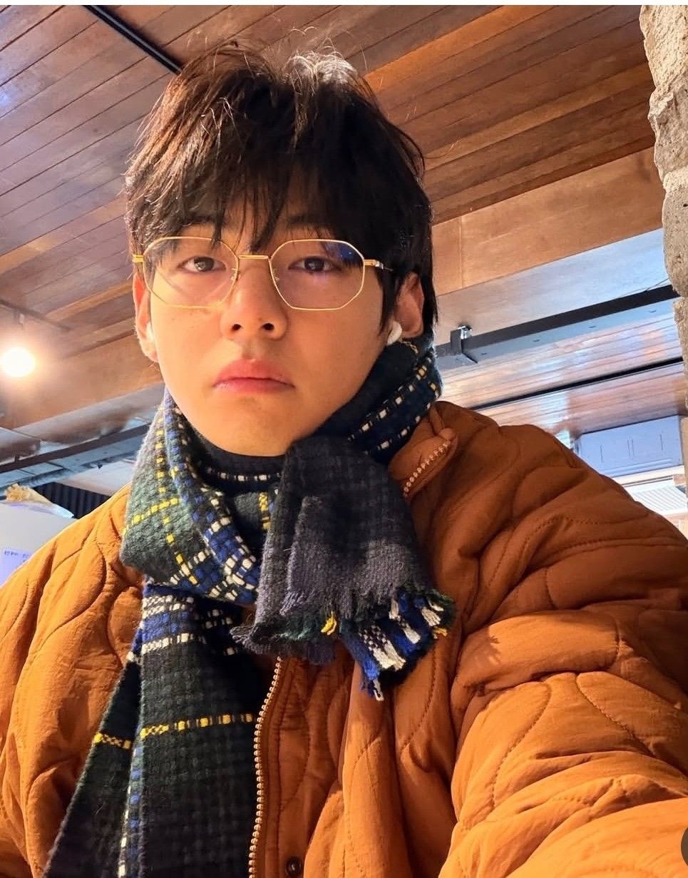 V (防弹少年团)的幕后花絮