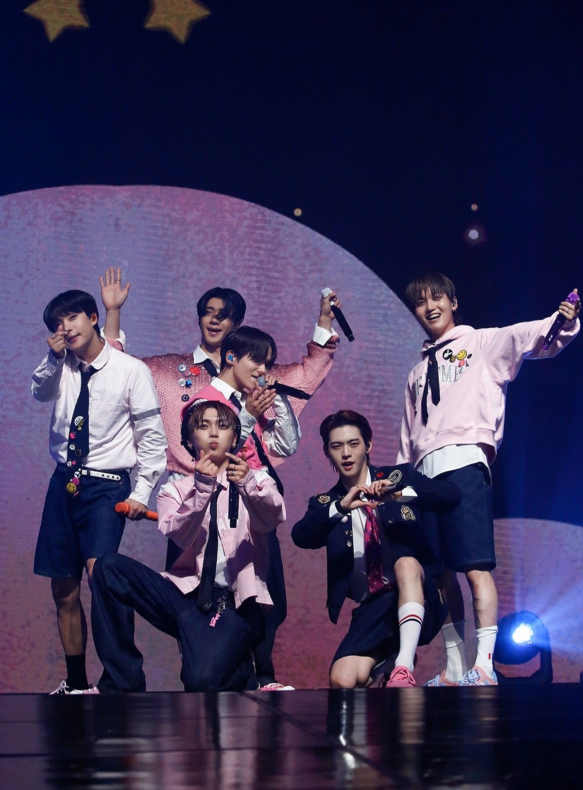 Behind-the-scenes cut of ONF