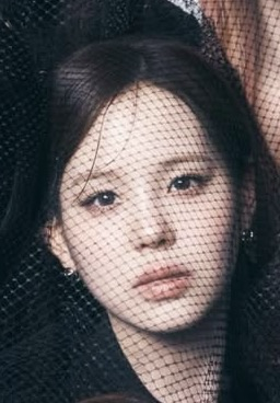 마코 (NiziU) 최근 활동샷