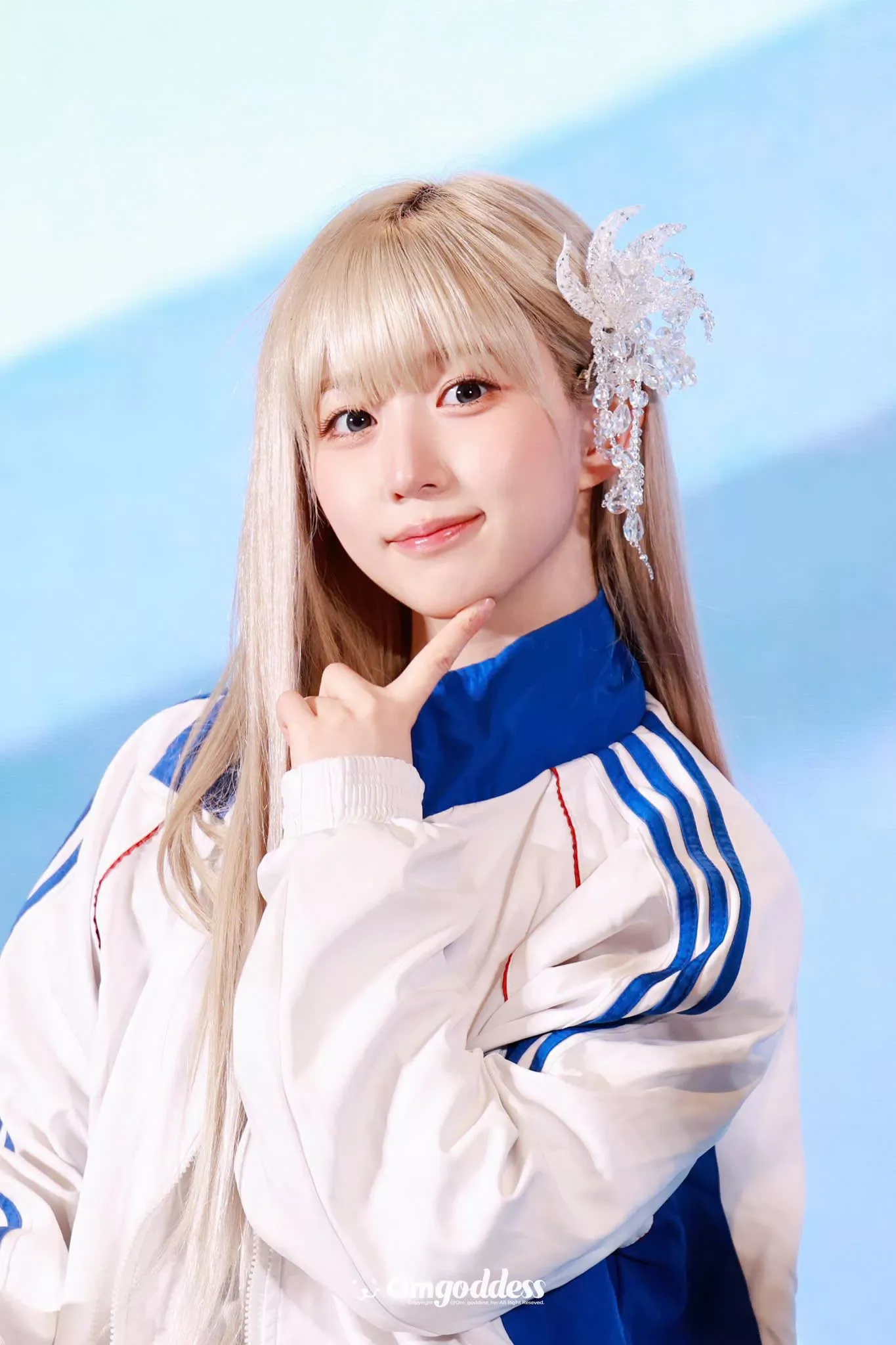 Behind-the-scenes cut of NMIXX