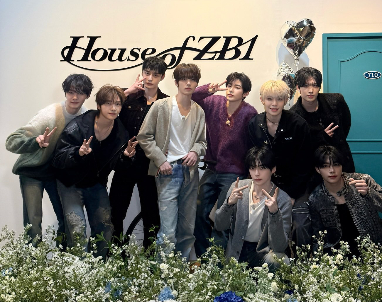 Recent activity shot of Kim Jiwoong (ZEROBASEONE)