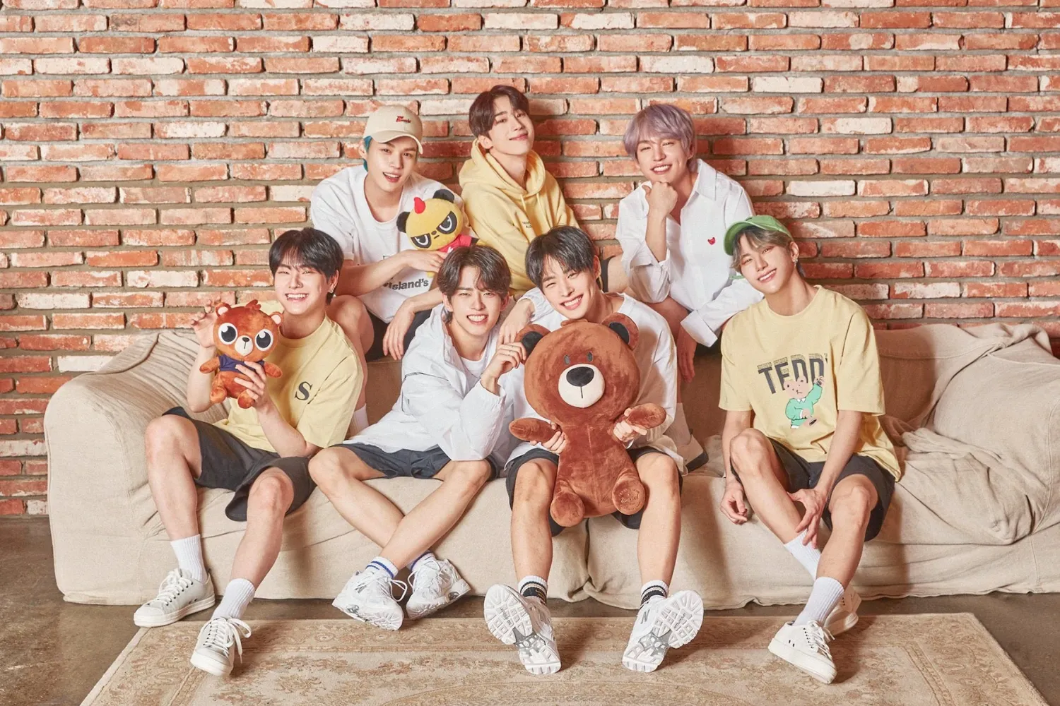 A moment captured by VICTON's fan