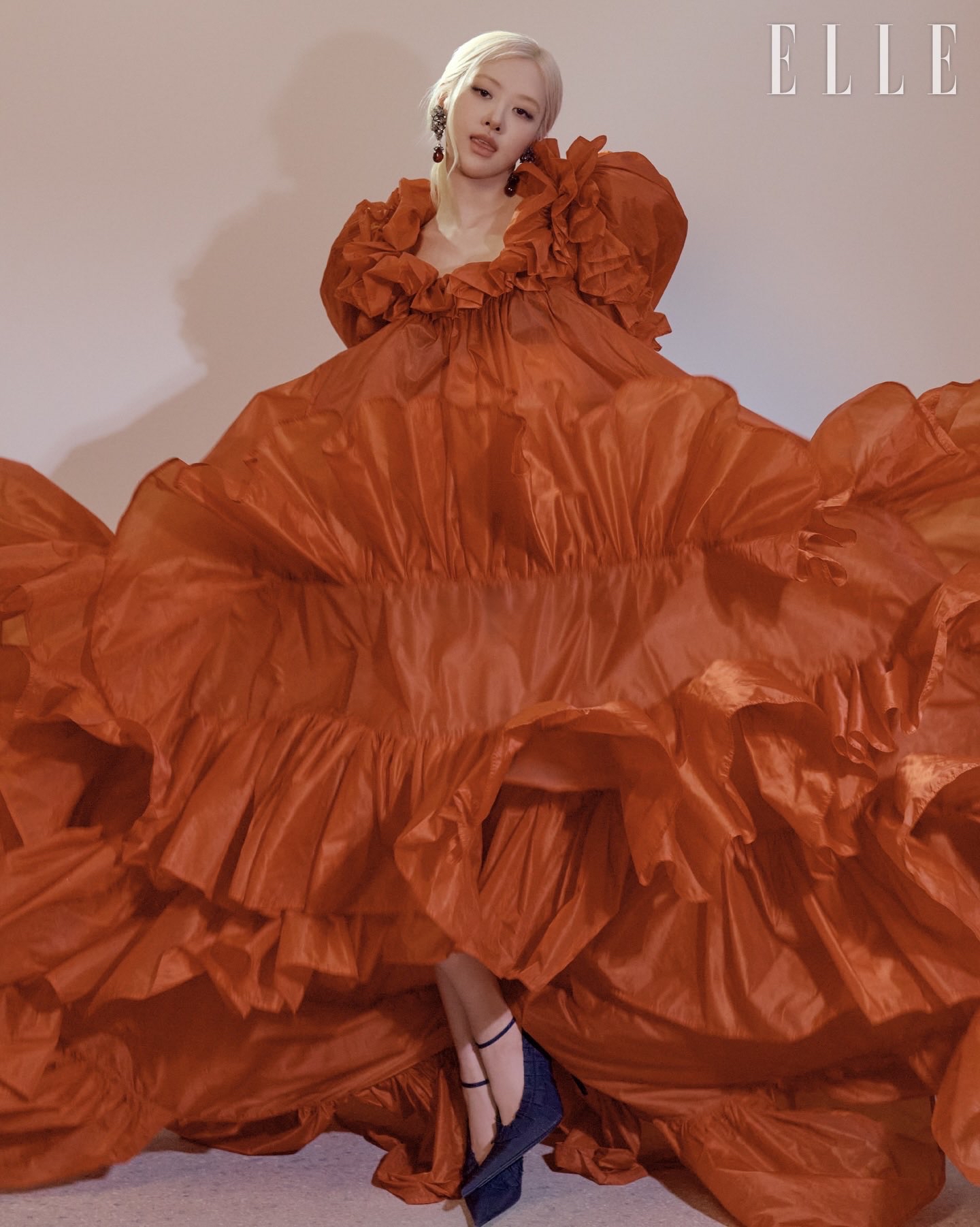 Behind-the-scenes cut of ROSÉ (BLACKPINK)