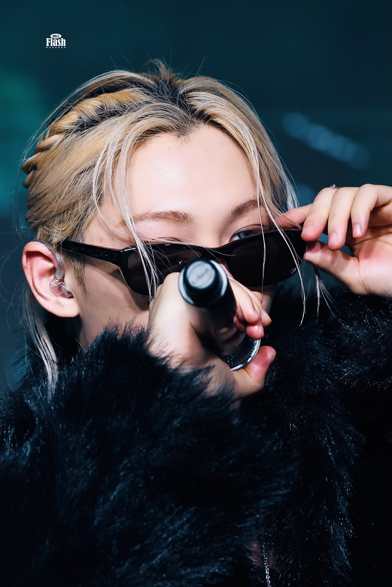 A moment captured by Felix (Stray Kids)'s fan