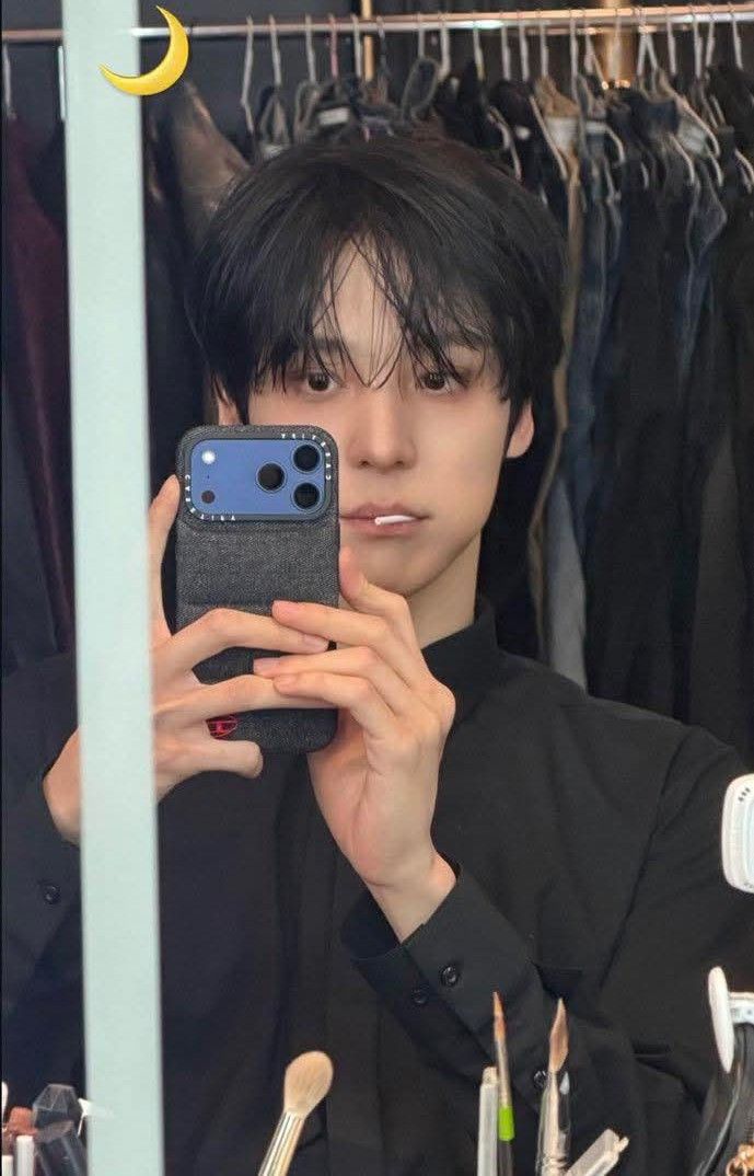 Behind-the-scenes cut of Yunho (ATEEZ)