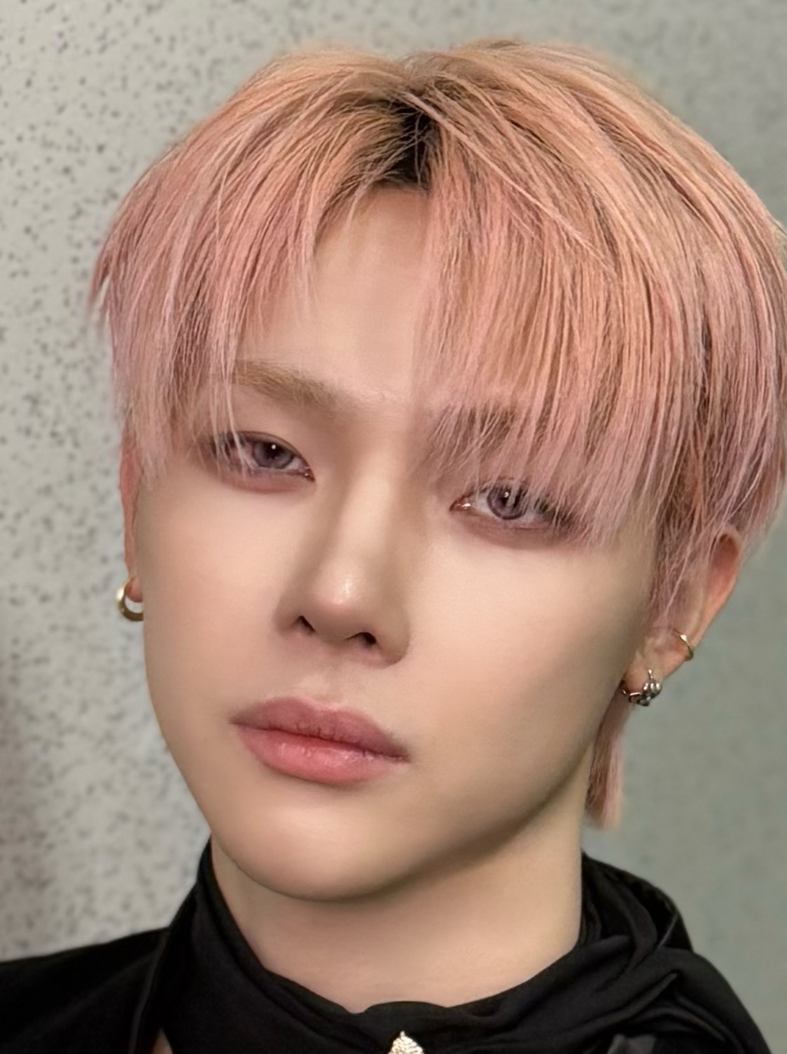 Behind-the-scenes cut of Nicholas (&TEAM)