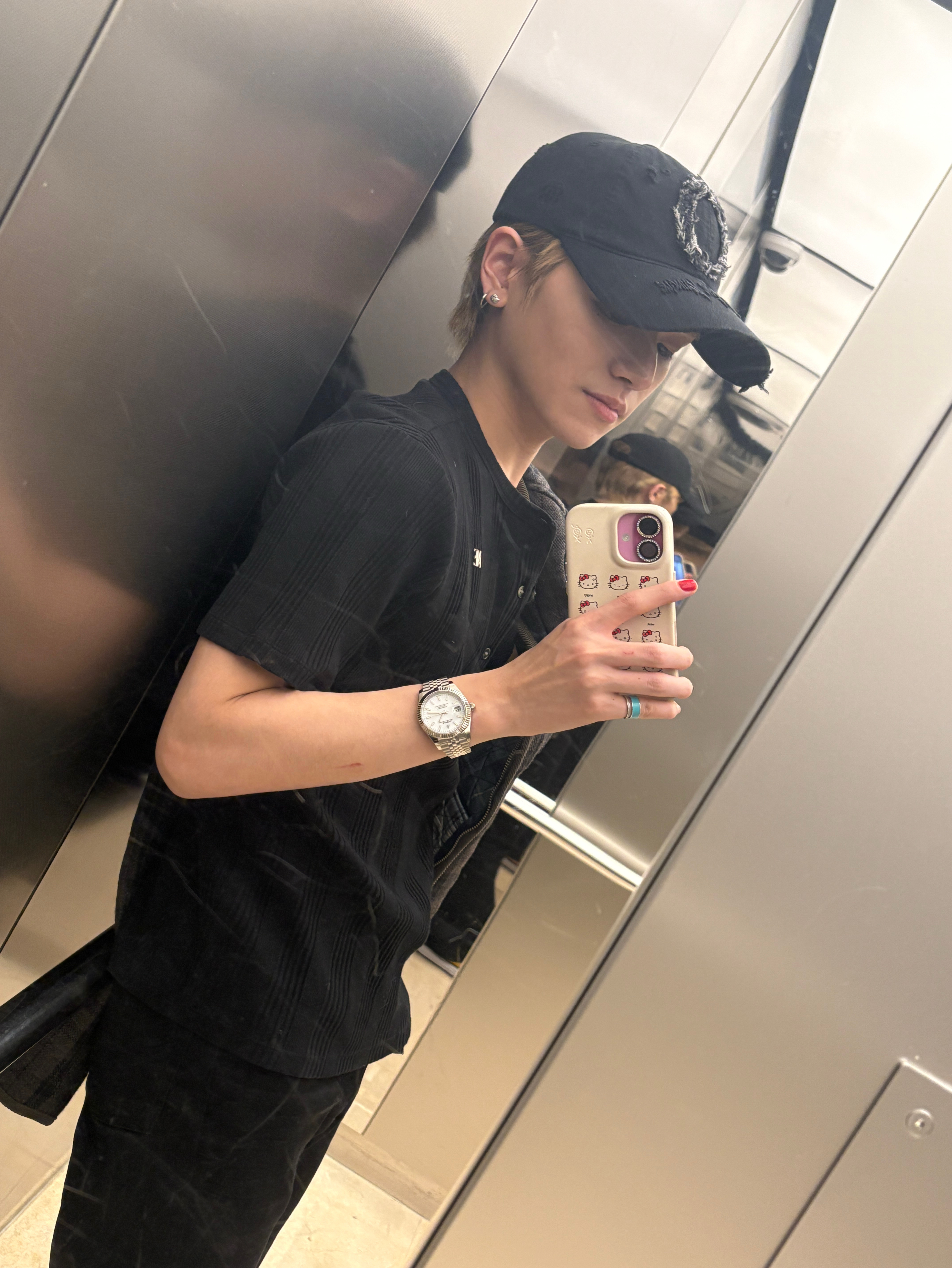 A moment captured by Riwoo (BOYNEXTDOOR)'s fan