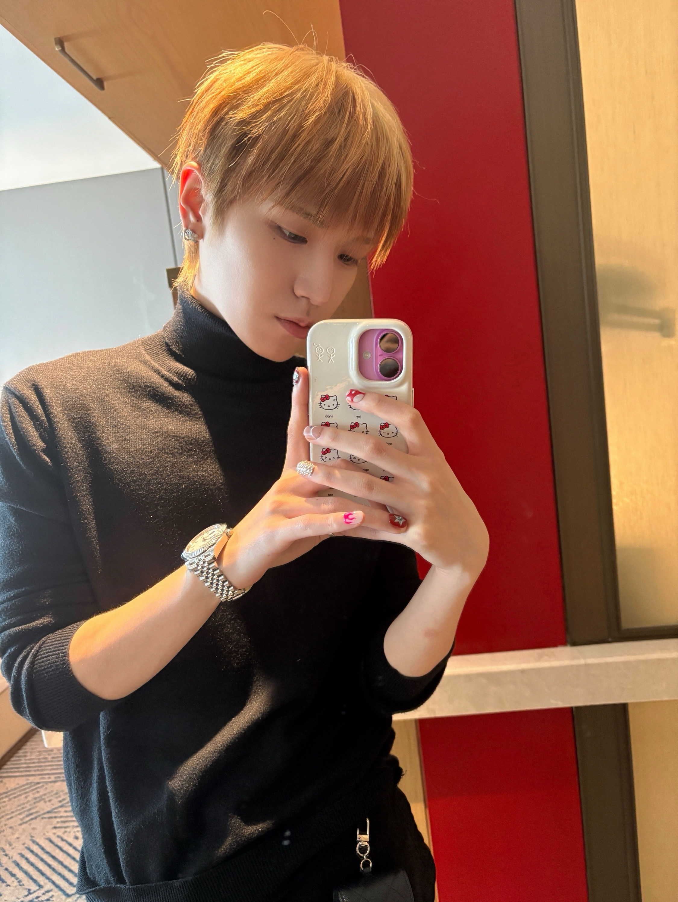 Behind-the-scenes cut of Riwoo (BOYNEXTDOOR)