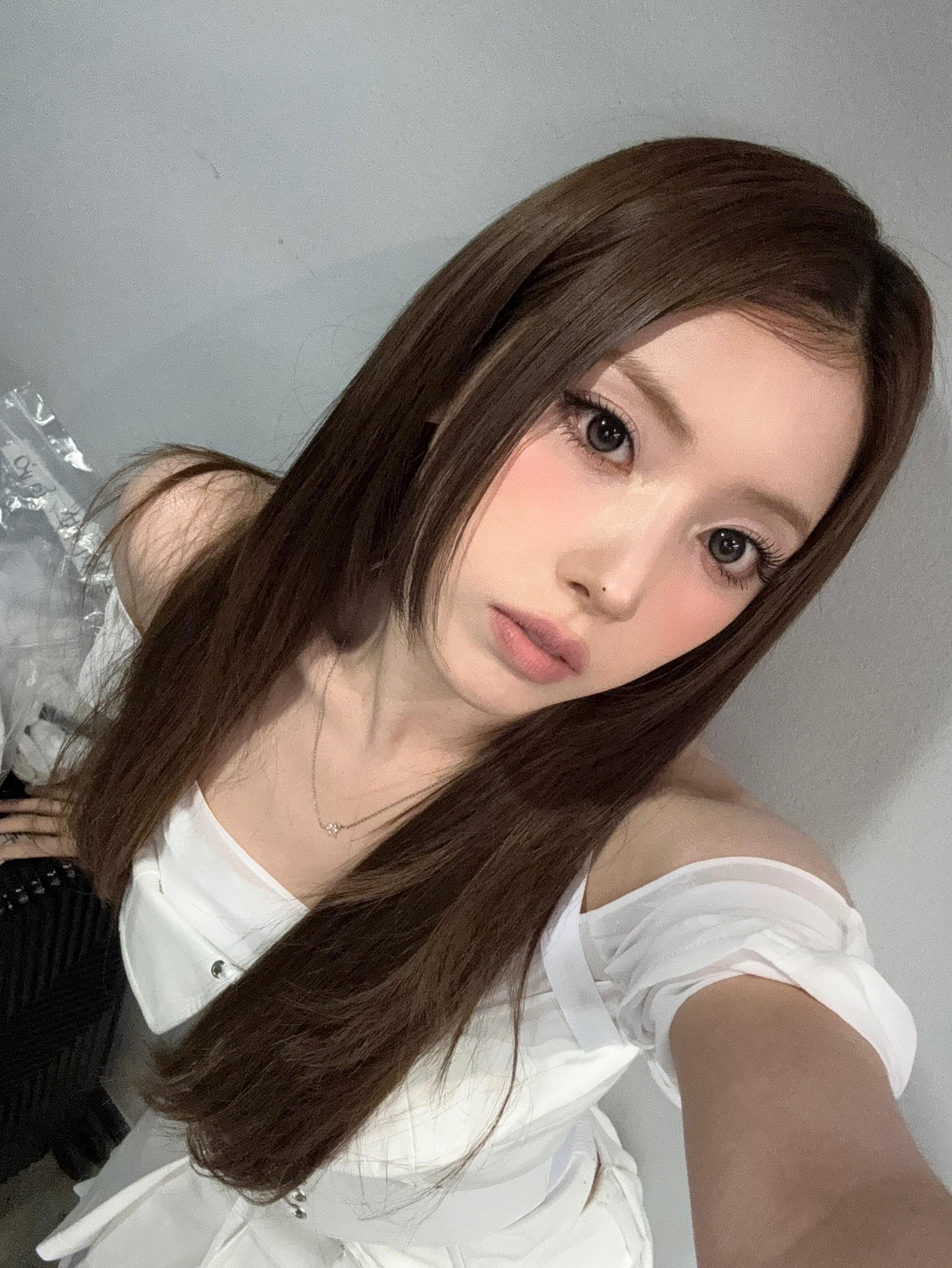 Behind-the-scenes cut of NMIXX