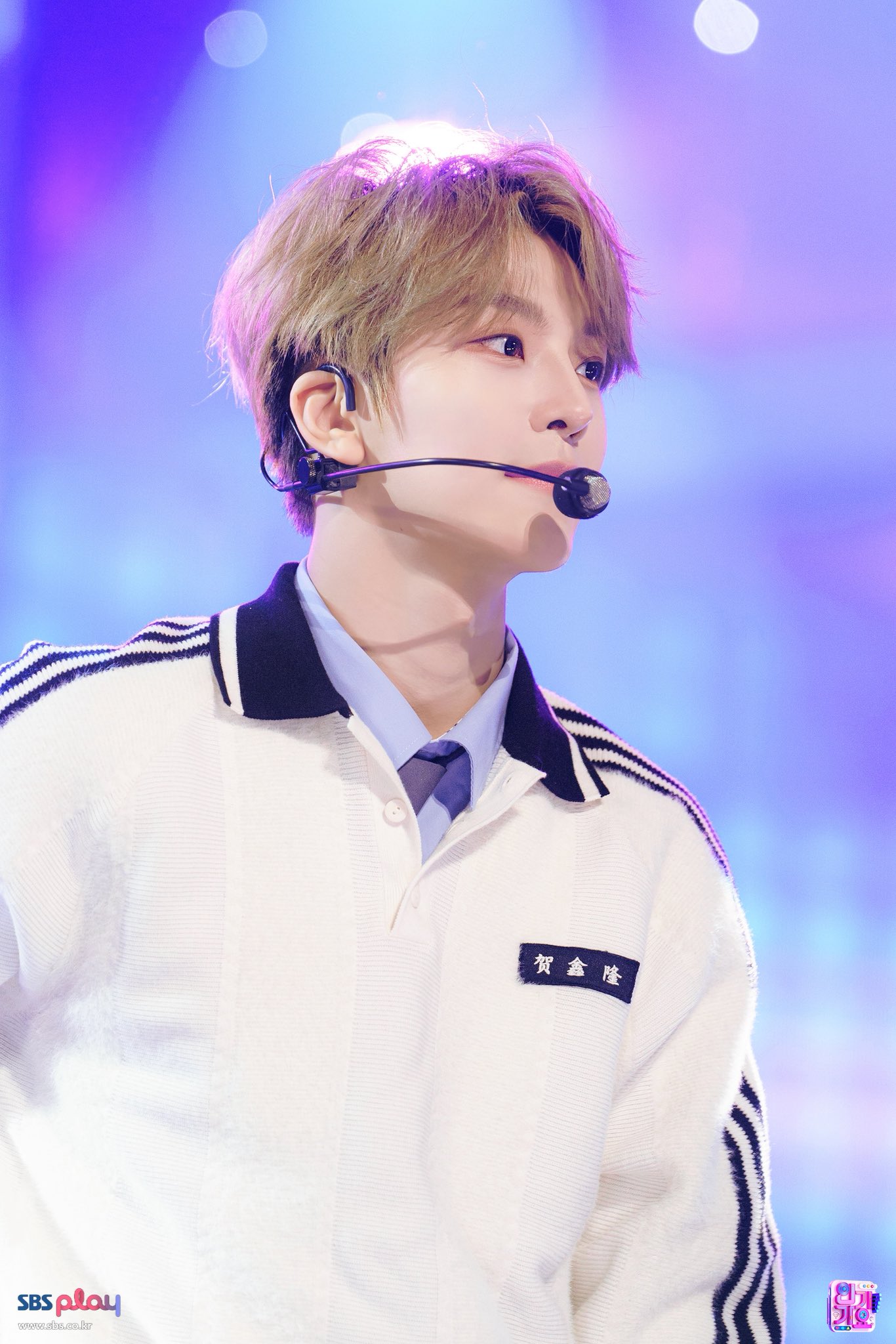 Behind-the-scenes cut of He Xinlong (ALPHA DRIVE ONE)