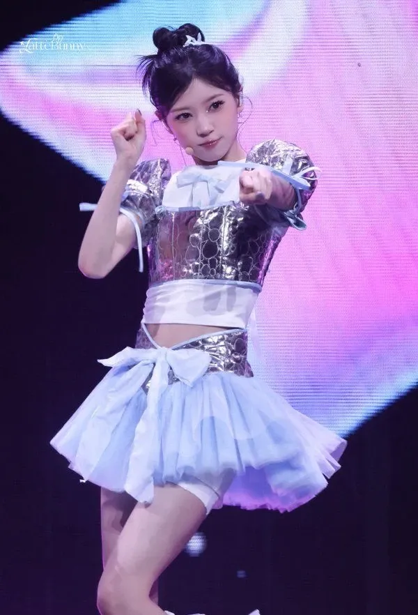 Recent activity shot of Moka (ILLIT)