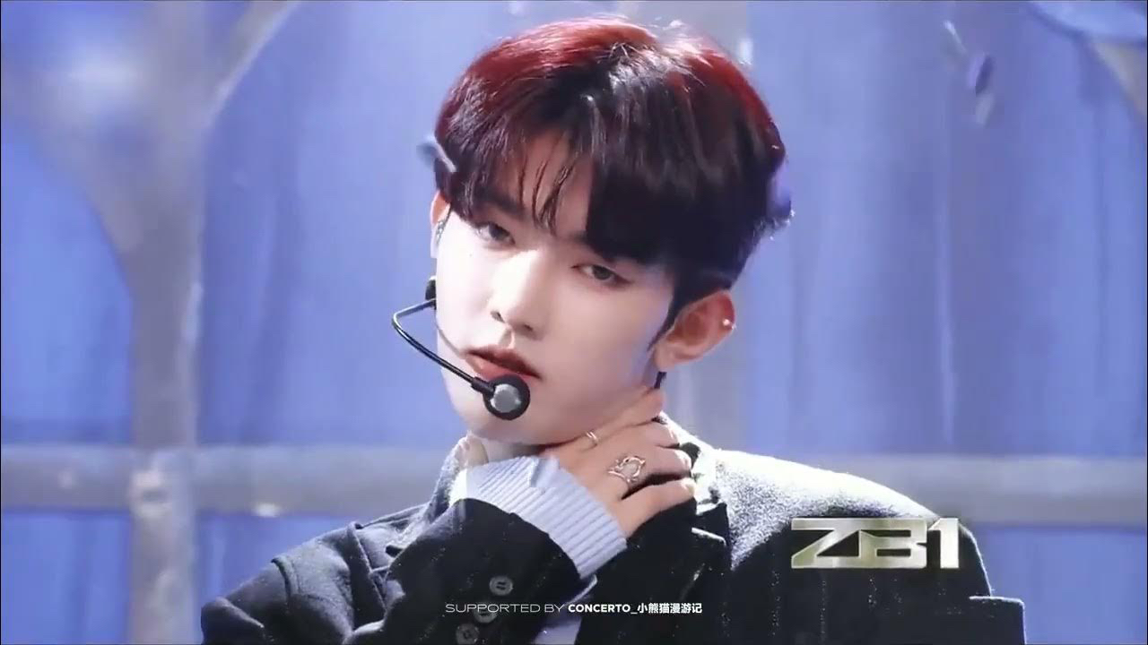 A moment captured by Zhang Hao (ZEROBASEONE)'s fan