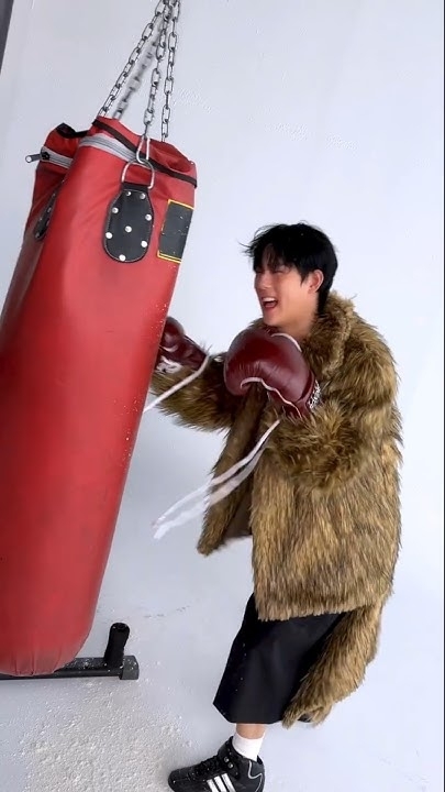 Potret di balik layar MONSTA X