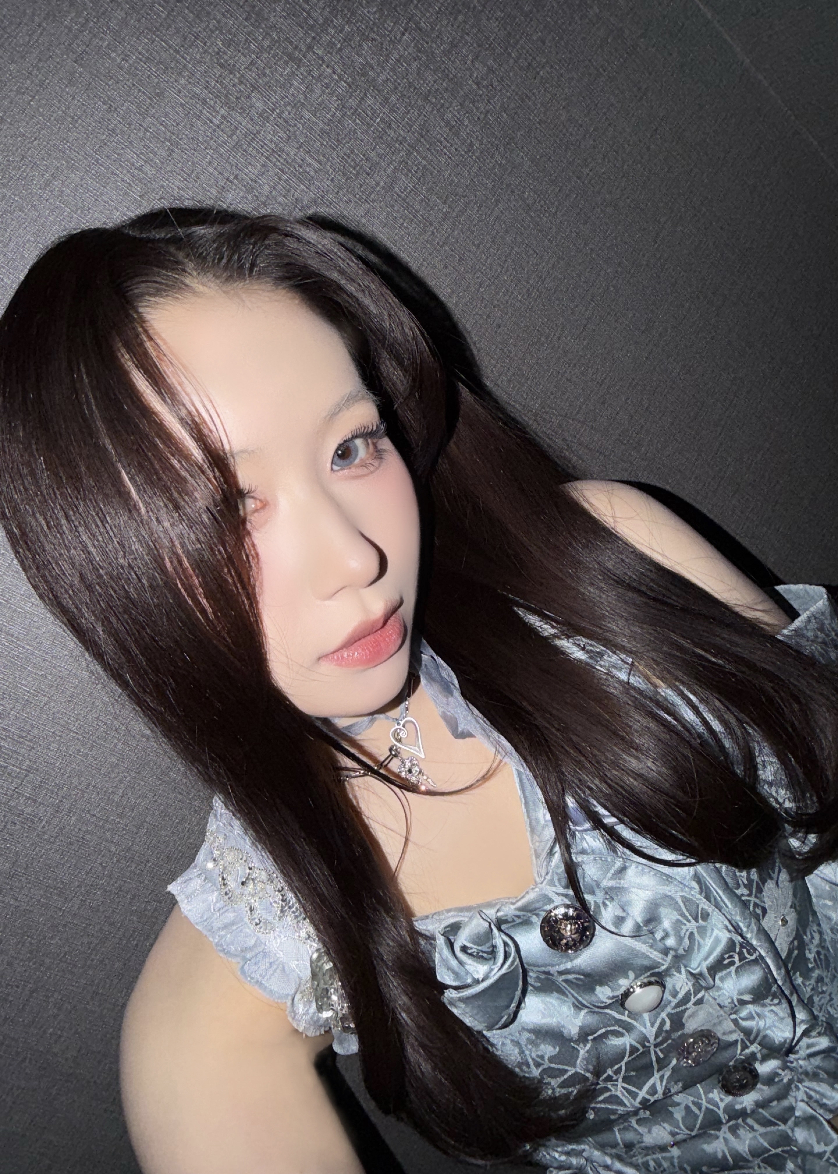 Recent activity shot of Kasahara Momona (ME:I)