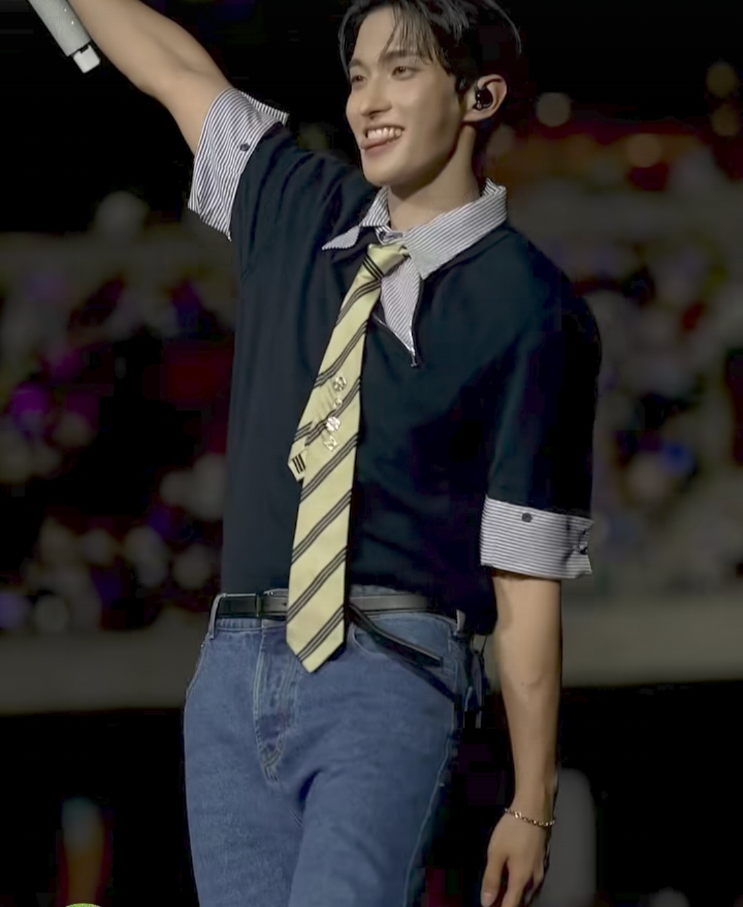 DK (SEVENTEEN)的幕後花絮