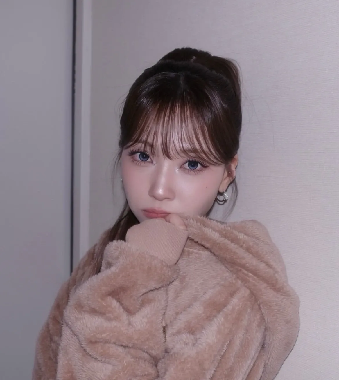 A moment captured by Mayuka (NiziU)'s fan