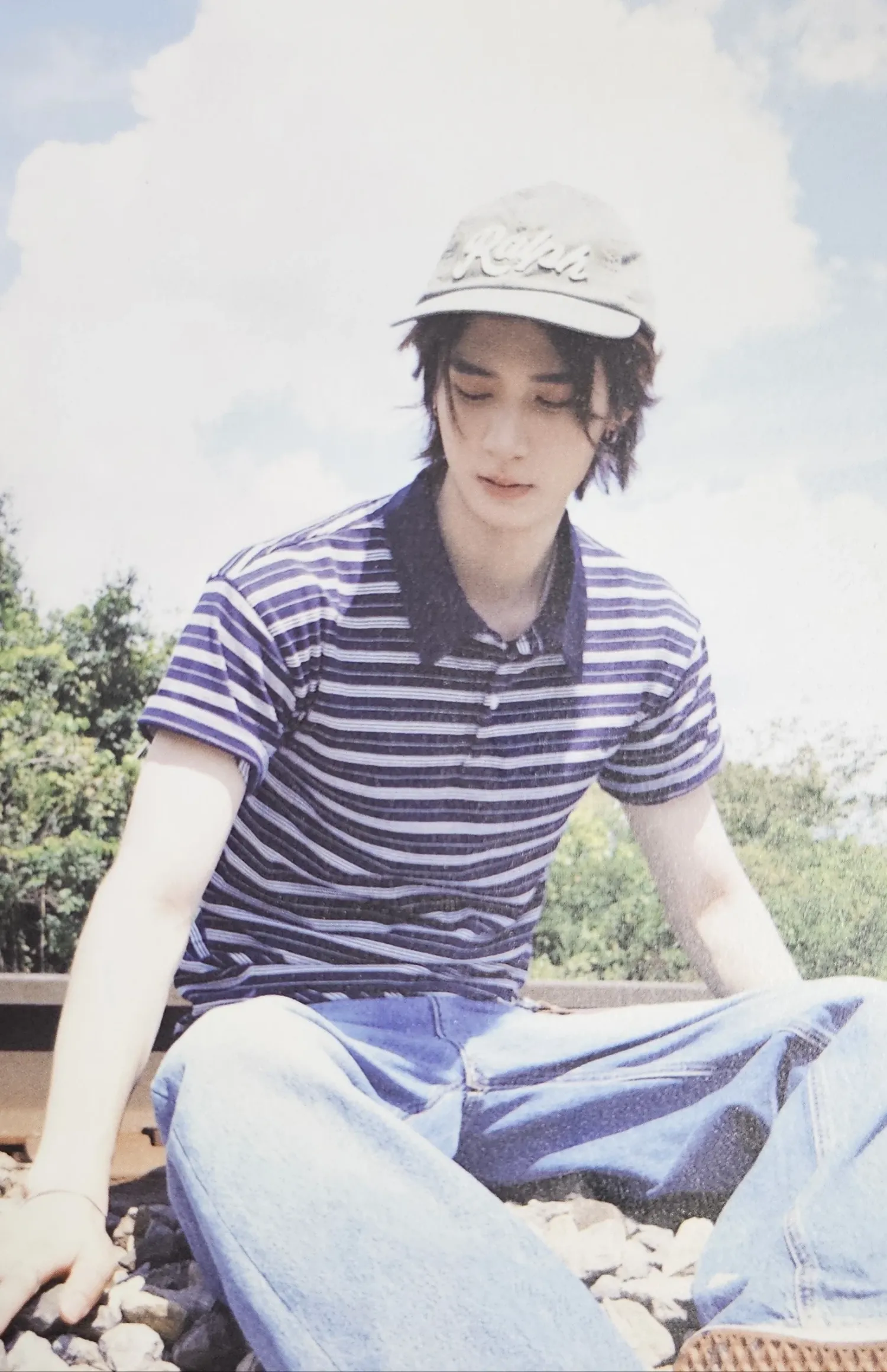 이한 (BOYNEXTDOOR)의 비하인드 컷