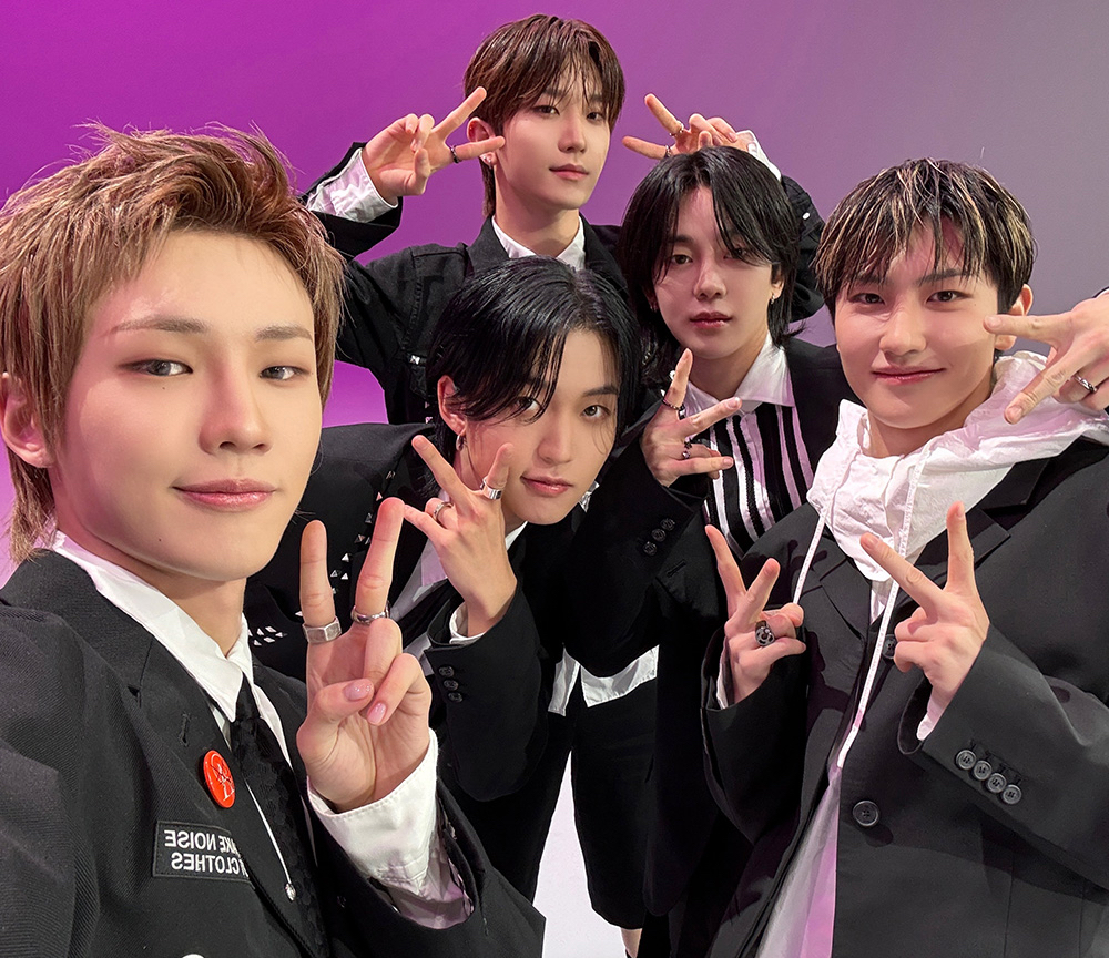 TNX的最新活动照片