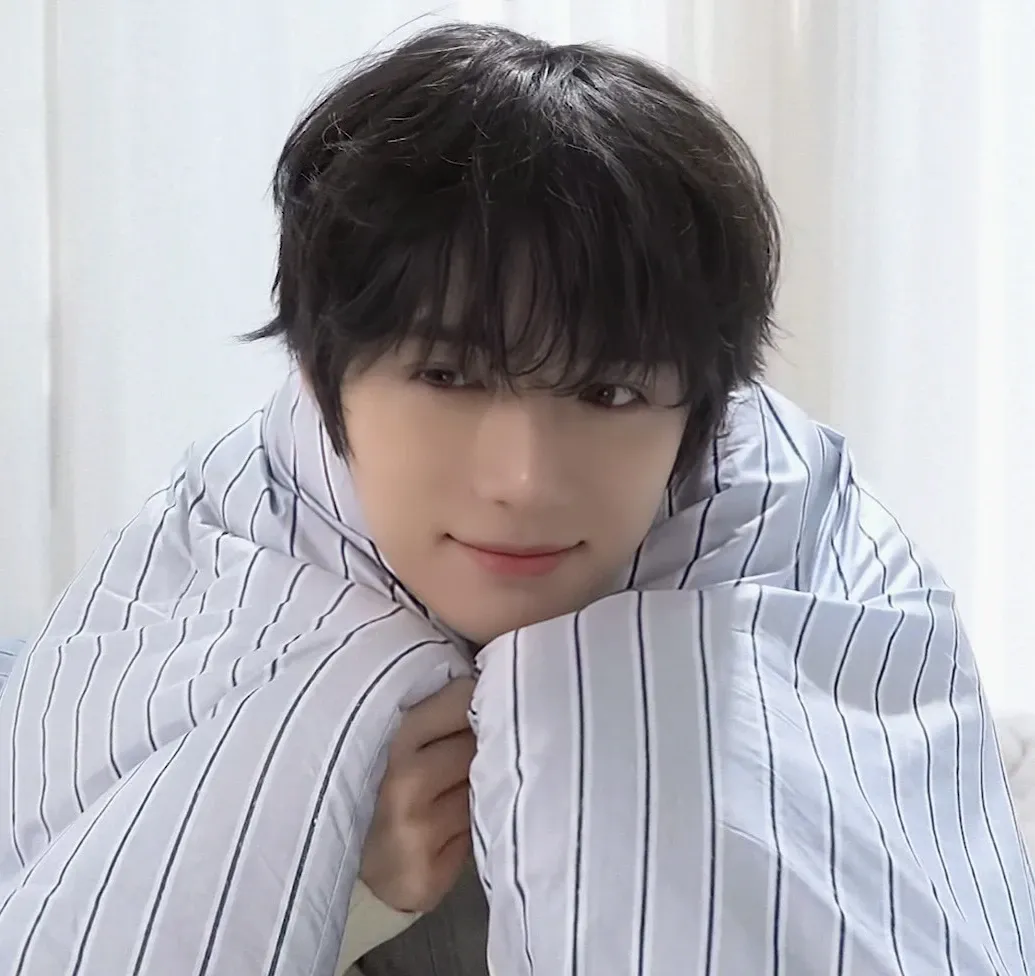 Latest photo of Beomgyu (TOMORROW X TOGETHER)