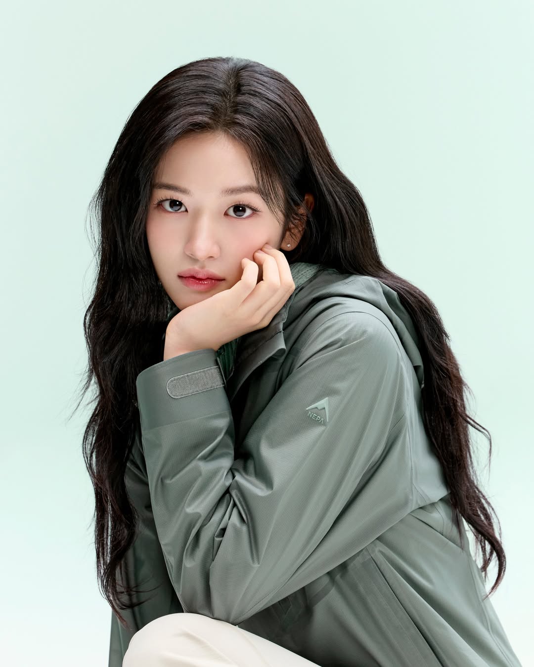 안유진 (IVE)의 비하인드 컷