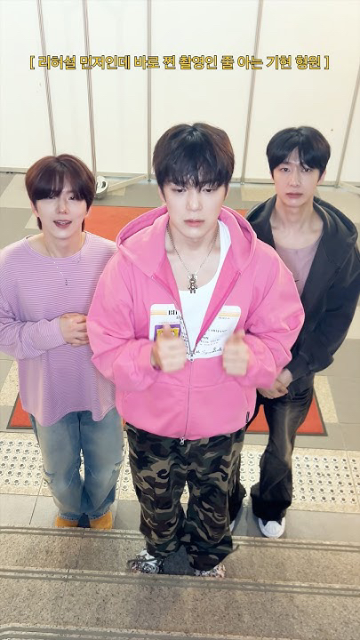 Wallpaper spesial buatan penggemar MONSTA X
