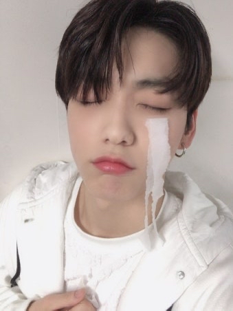 スビン (TOMORROW X TOGETHER)の舞台裏ショット