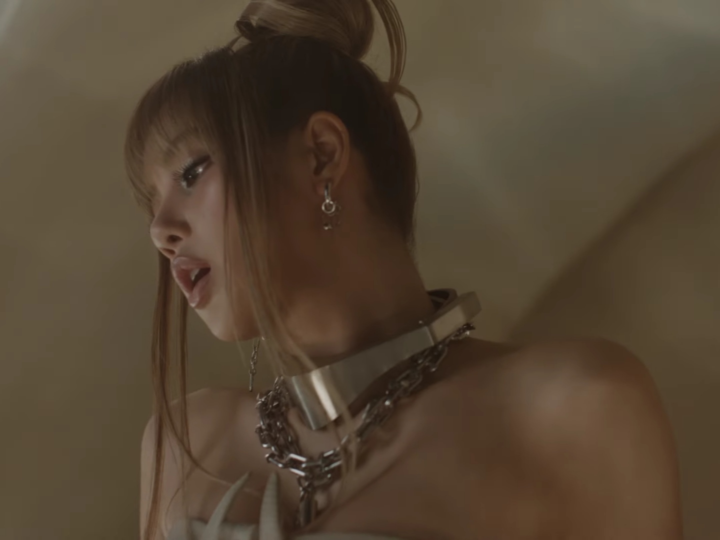 리사 (BLACKPINK) 최근 활동샷