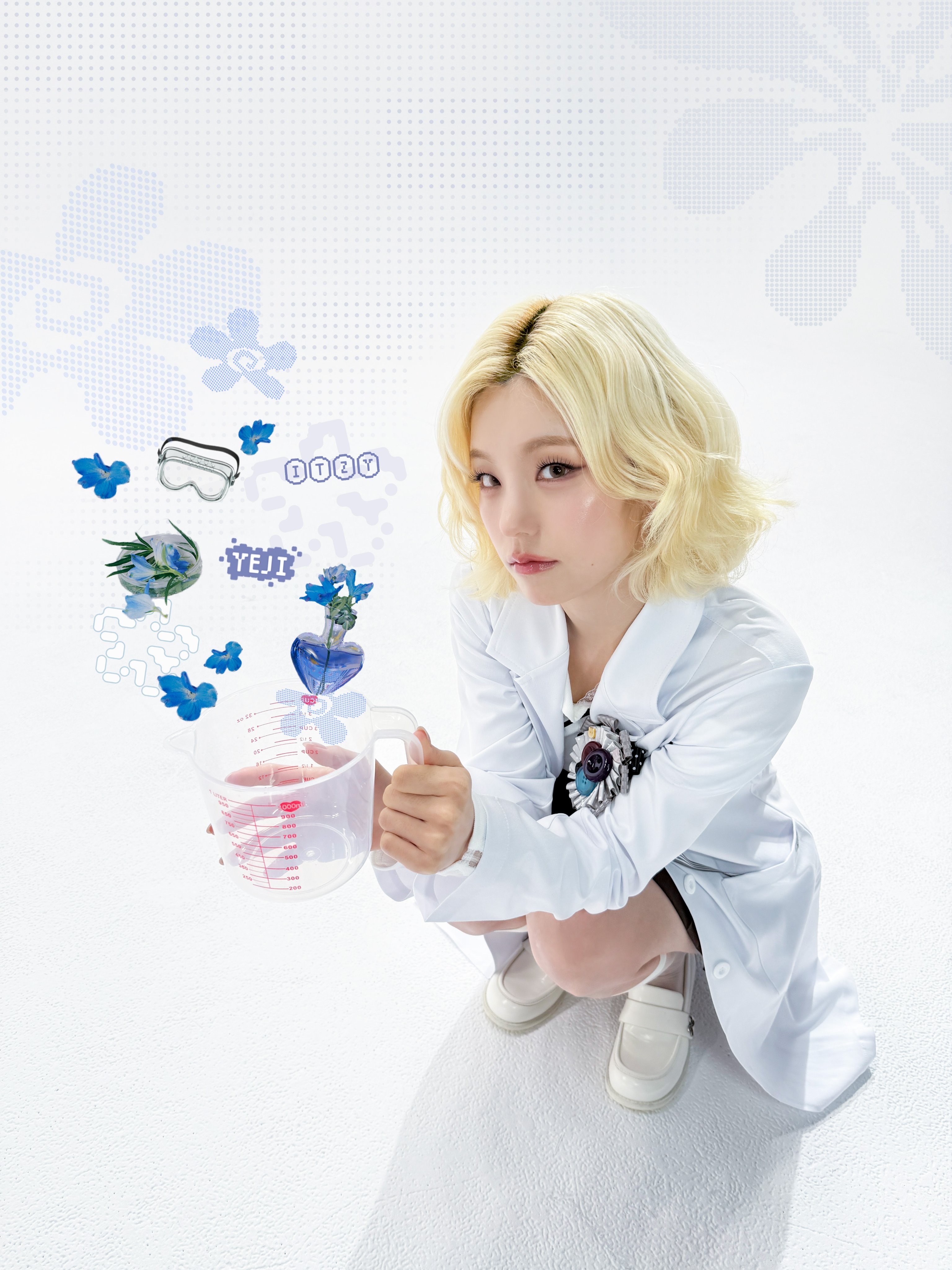 Latest photo of Yeji (ITZY)